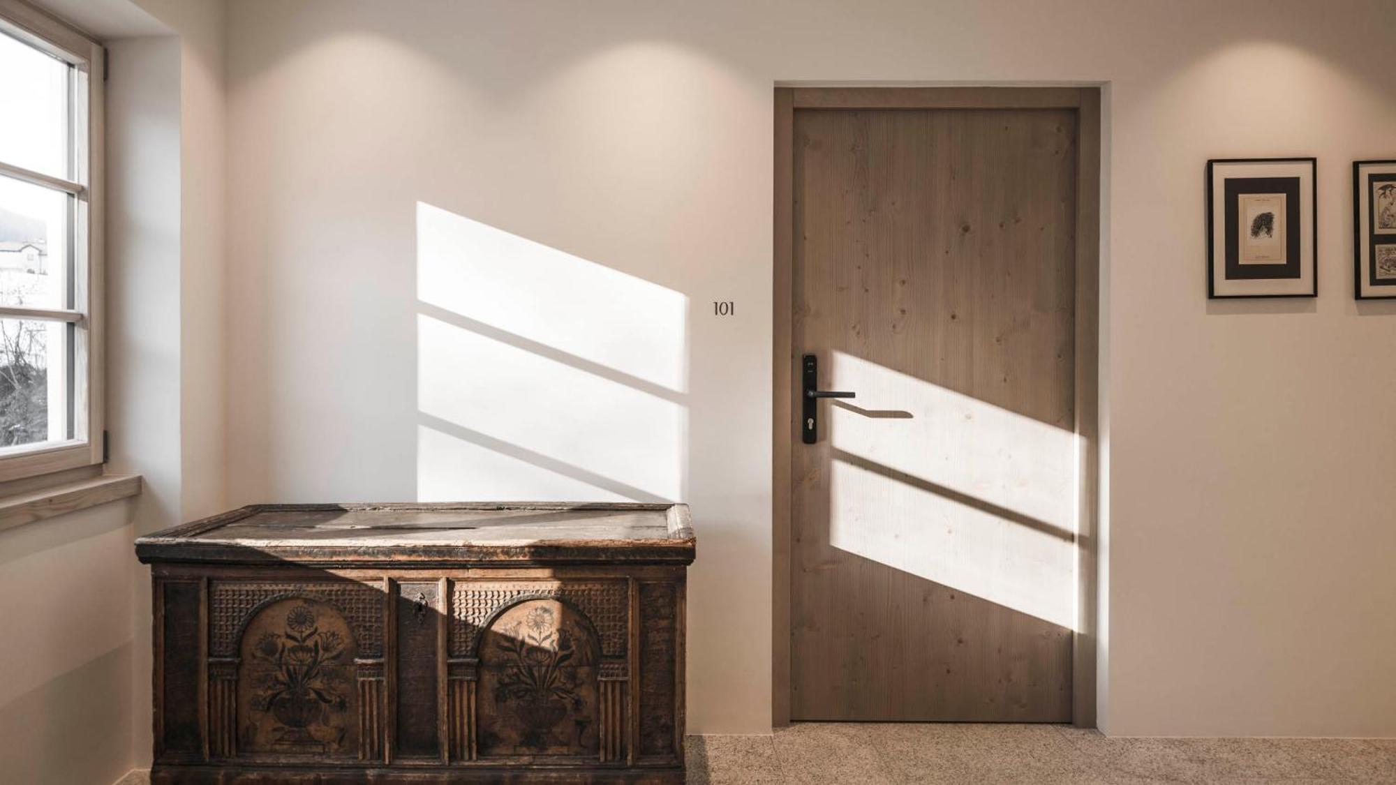 Hofergut Suites & Apartments Riscone Bagian luar foto