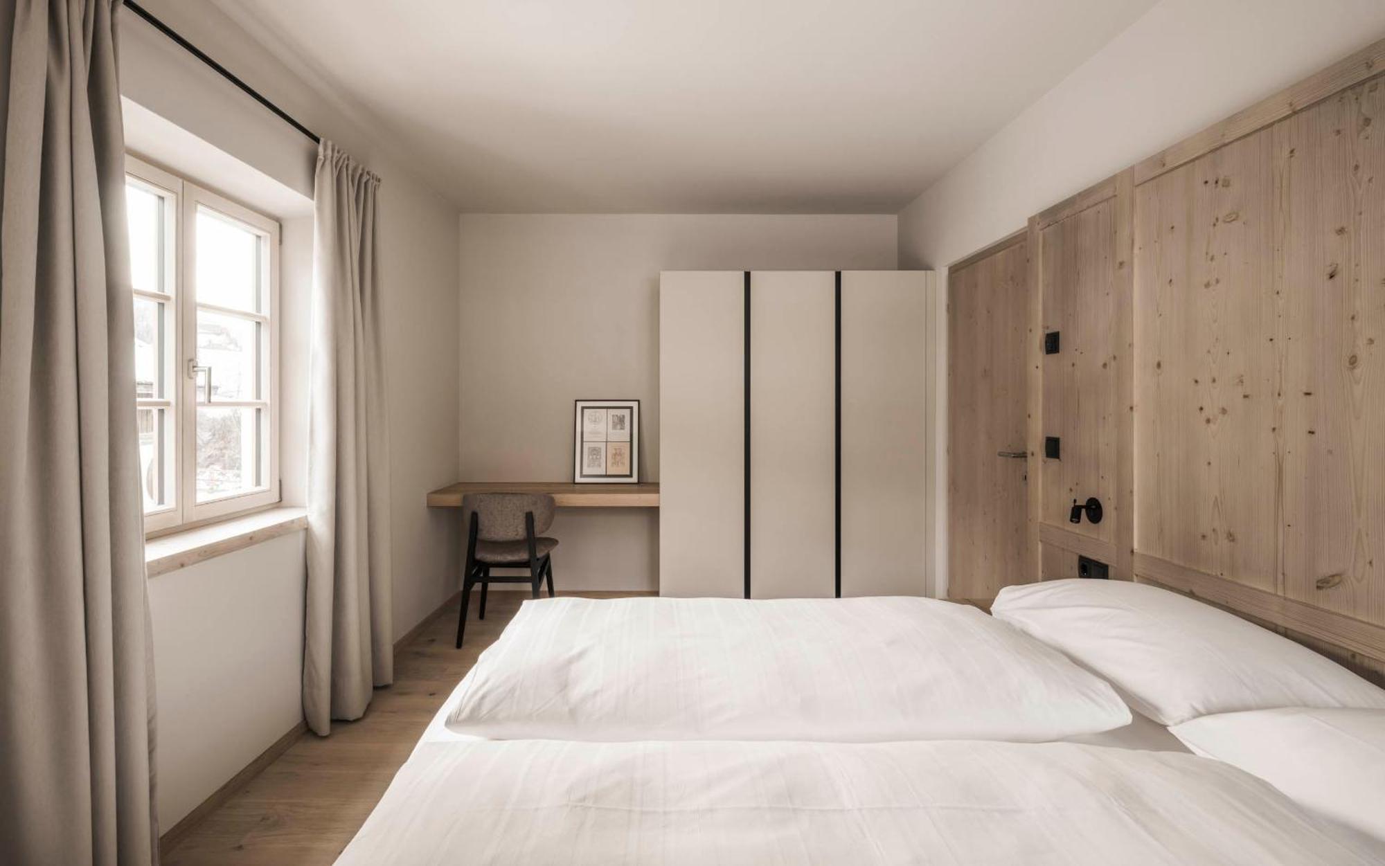 Hofergut Suites & Apartments Riscone Bagian luar foto